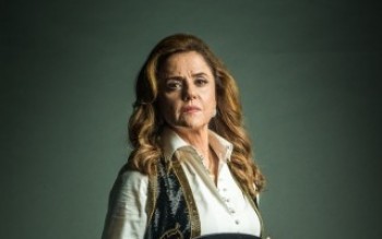 "O Outro Lado do Paraíso "