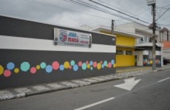 Colégio João e Maria tem programa bilíngue