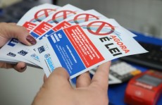 Comércios da região norte são orientados sobre a lei estadual