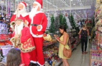 A partir do dia 1º, comércio poderá funcionar até às 22h