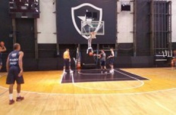 Jorge Guerra pede cautela contra Fogão