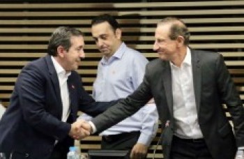 Marcus Melo assina convênio do programa Jovens Empreendedores