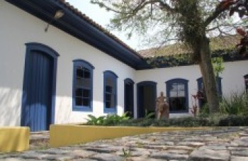 Feira Literária ocorrerá até o dia 30 deste mês