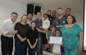 escolas comemoram vitória em concurso