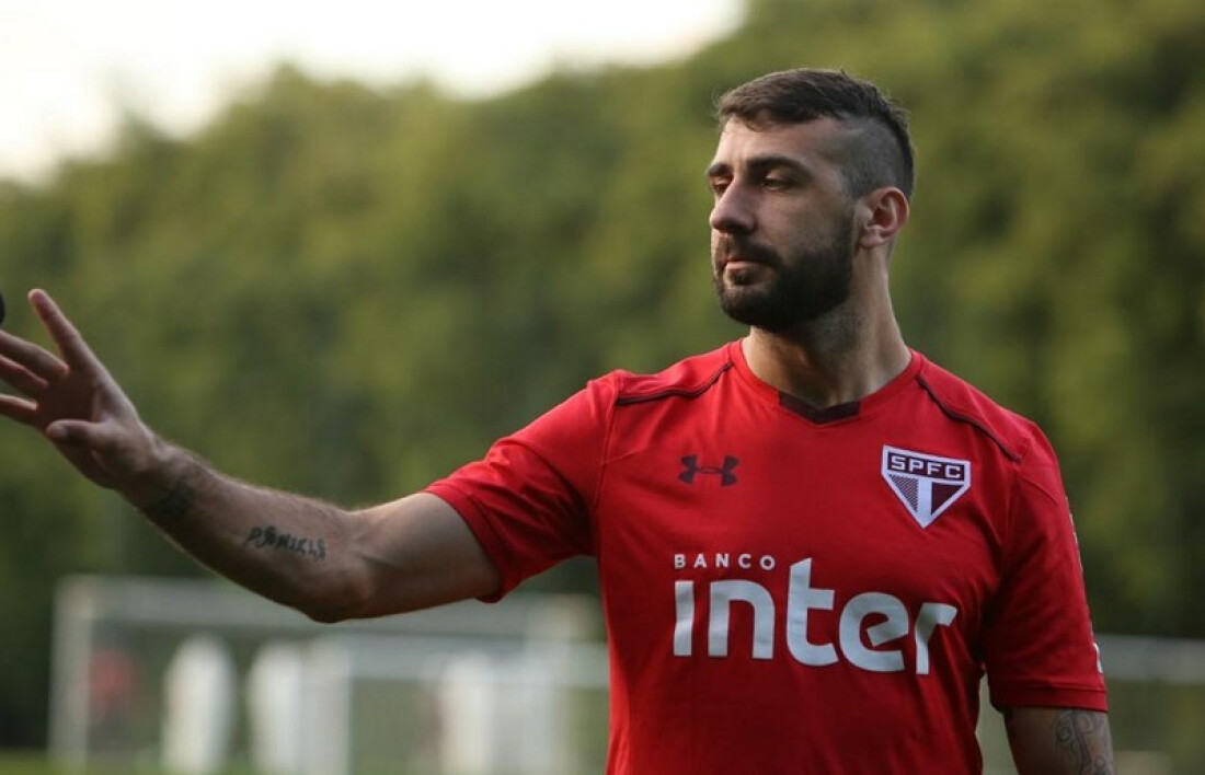 São Paulo inicia preparativos para o jogo contra o Coritiba