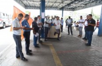 Rodoviários celebram o novo piso salarial