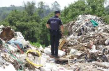 Aterro clandestino é embargado