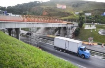 trotes na Presidente Dutra