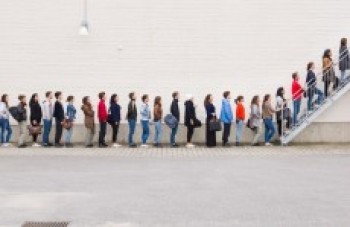 Os últimos serão os primeiros ou o inverso?