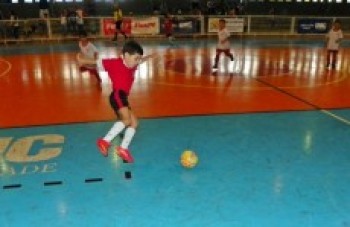 Copa FlexPé de Futsal e Society apontam equipes classificadas