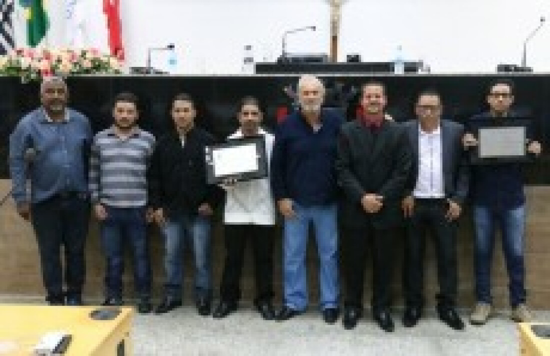 Câmara de Suzano parabeniza empresas da cidade