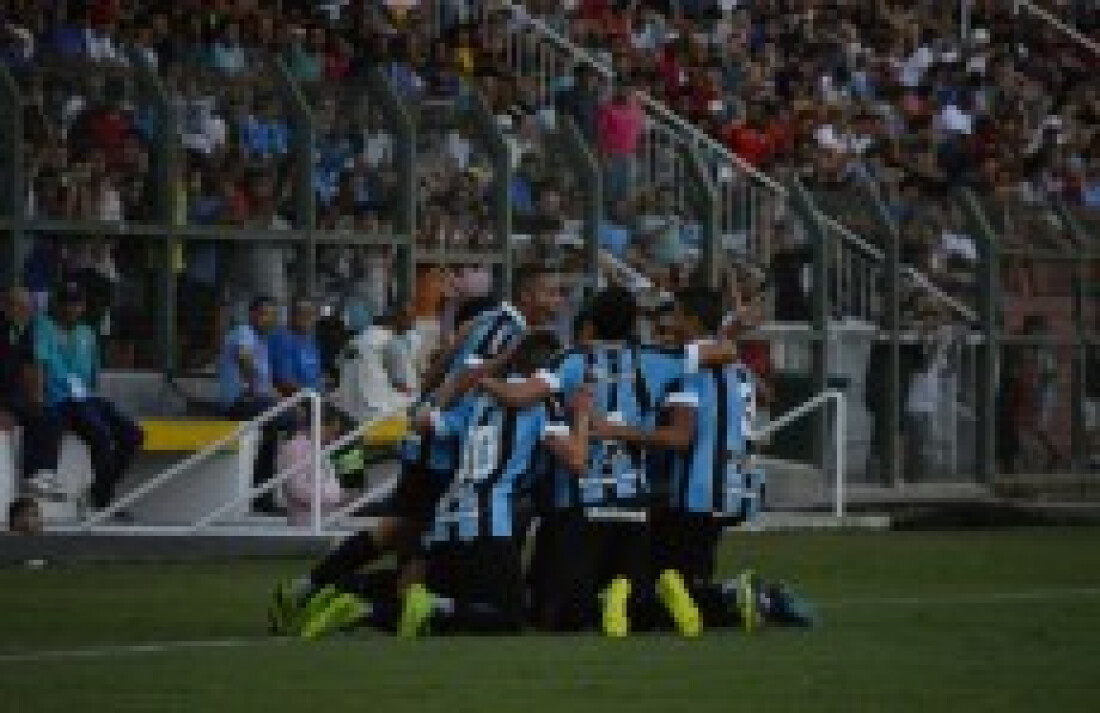 Grêmio e Vasco disputam vaga na semifinal da Copa São Paulo