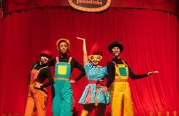 Peça infantil traz aventura, música e muita animação