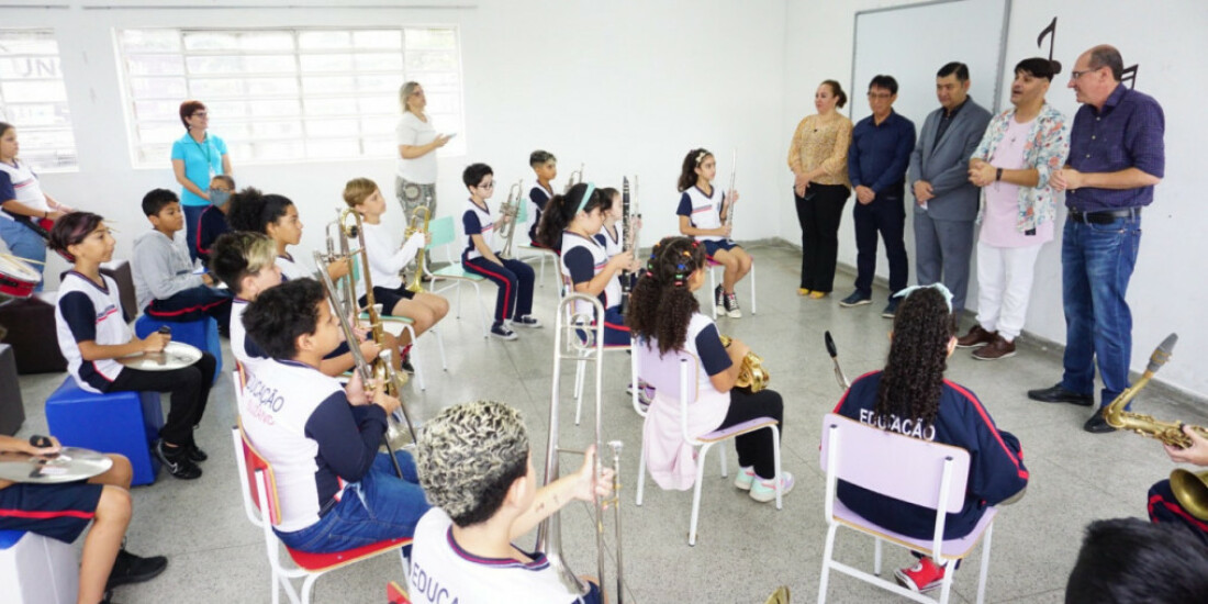 Ashiuchi acompanha lançamento de projeto