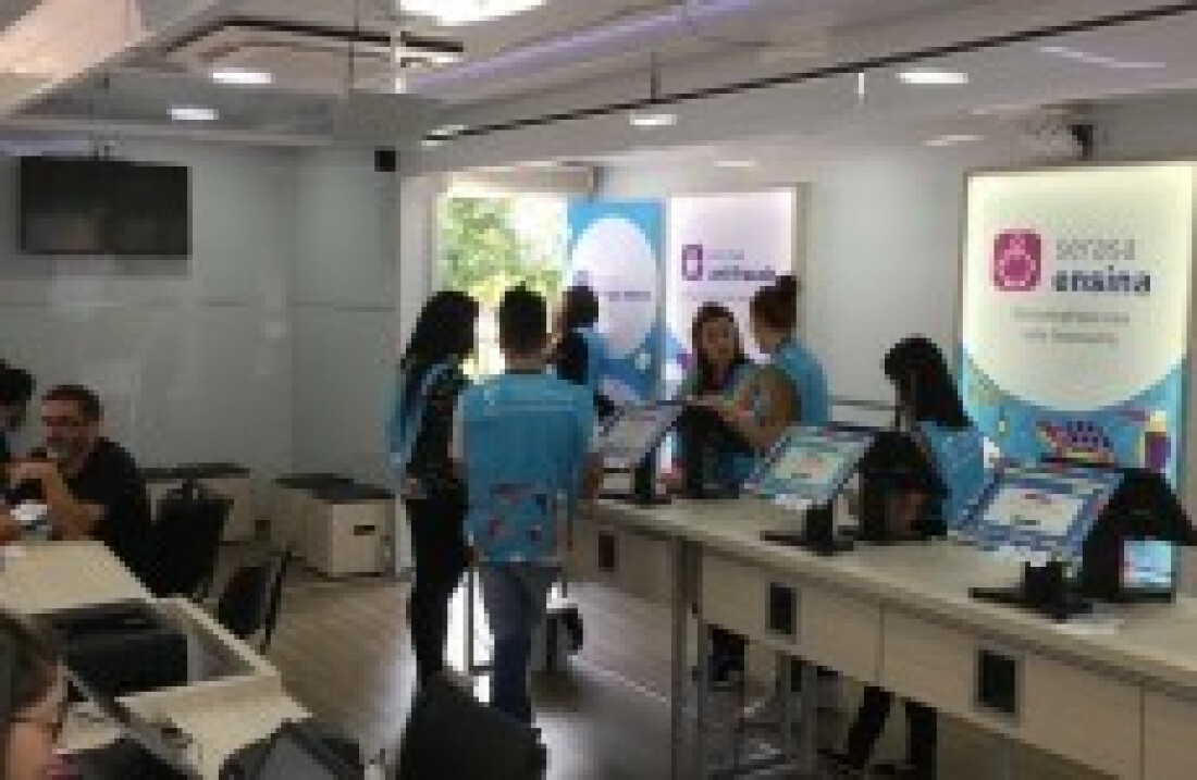 Caminhão itinerante da Serasa estaciona no dia 21