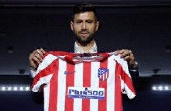 Espanhóis elogiam Felipe, ex-Corinthians, após dérbi