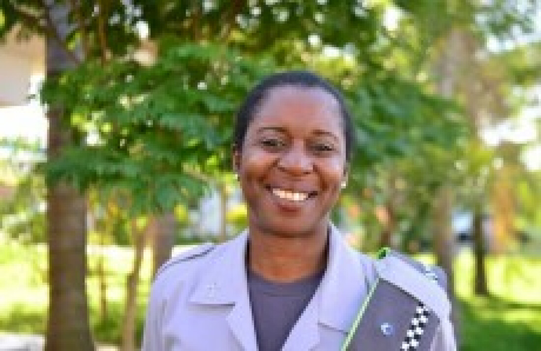 Policial é homenageada pela Câmara de Suzano