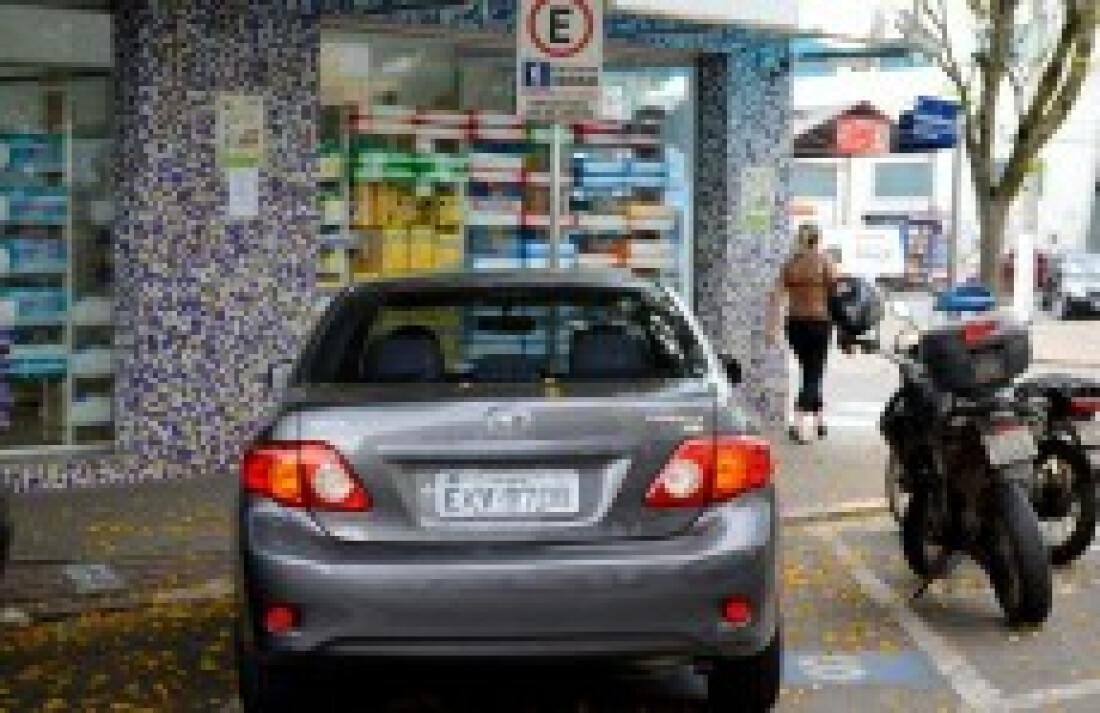Cartão para deficientes e idosos deve ser atualizado