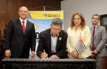 Convênio para segurança no trânsito é assinado