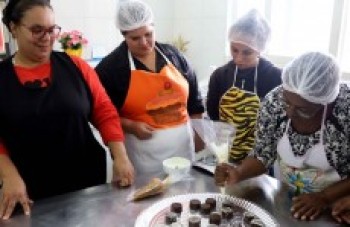 CRAS contarão com 460 vagas em cursos de geração de renda