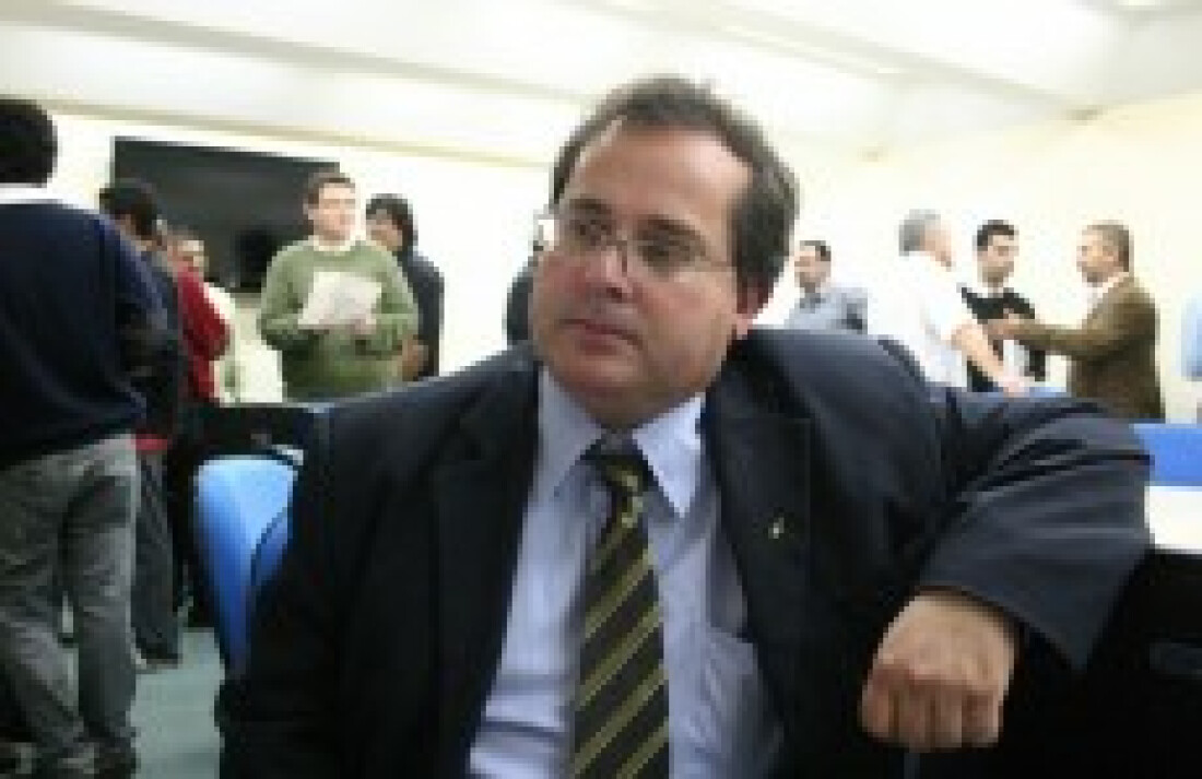 Advogado denuncia inércia do Poder Público