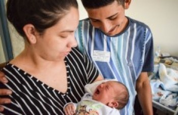 Primeiro bebê do Alto Tietê nasce na Santa Casa de Mogi