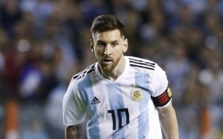 Revista elege Messi o melhor de 2019