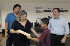 Banda campeã e alunos são homenageados