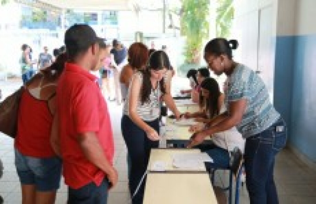 Suzano orienta 400 famílias contempladas com imóveis