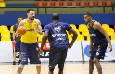 Mogi das Cruzes/Helbor joga hoje contra o Pinheiros pela liderança