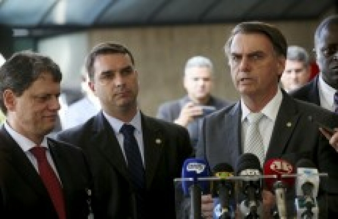 Bolsonaro crítica MP e Justiça do Rio