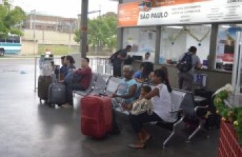 Terminal Rodoviário vai receber oito mil pessoas durante Natal