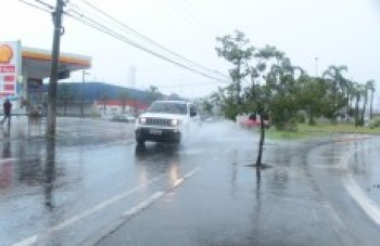 Defesa Civil alerta sobre possibilidade de chuvas