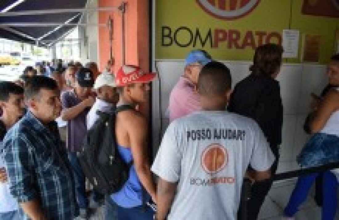 Bom Prato faz almoço especial de Natal