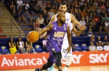 Mogi/Helbor vence Pinheiros e assume a liderança do NBB