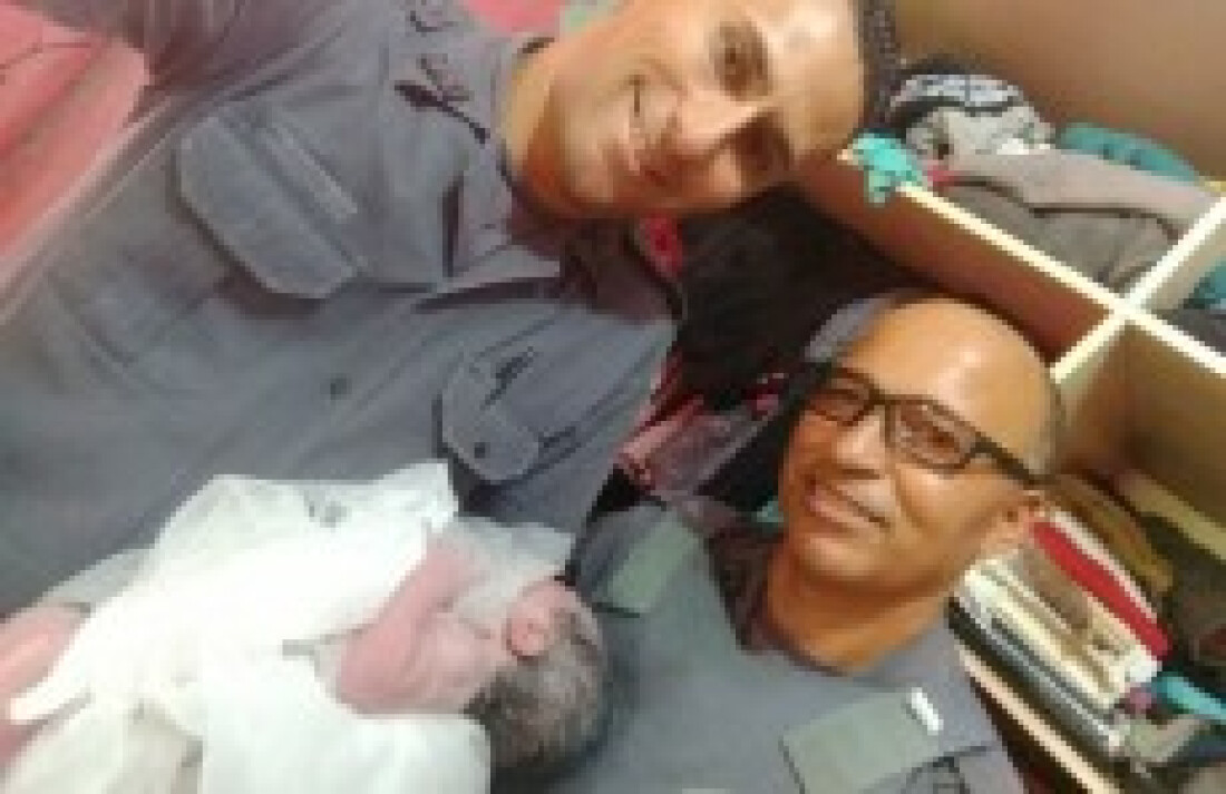 PMs realizam parto de bebê