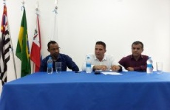 Leandrinho assume o cargo de presidente da Câmara de Suzano