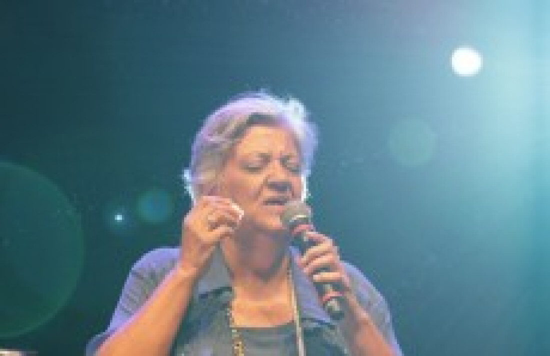 Henriette Fraissat se apresenta hoje