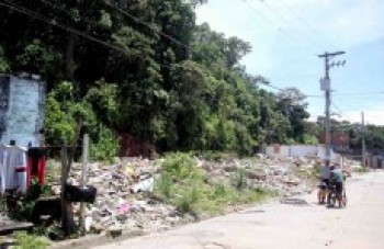 Prefeitura inicia a demolição de 22 casas no Marengo Baixo