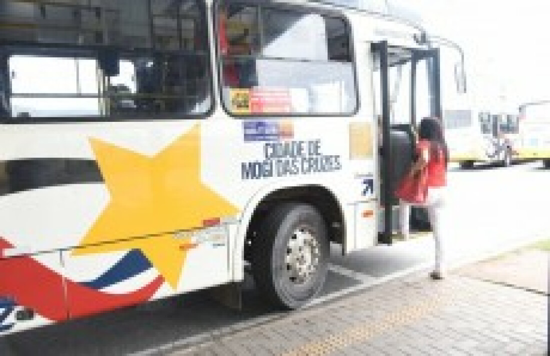 Empresas pedem aumento de 30% na passagem de ônibus