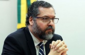 Chanceler deseja retomar acordos