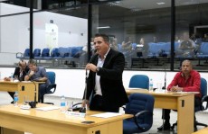 Legislativo vota amanhã convênio