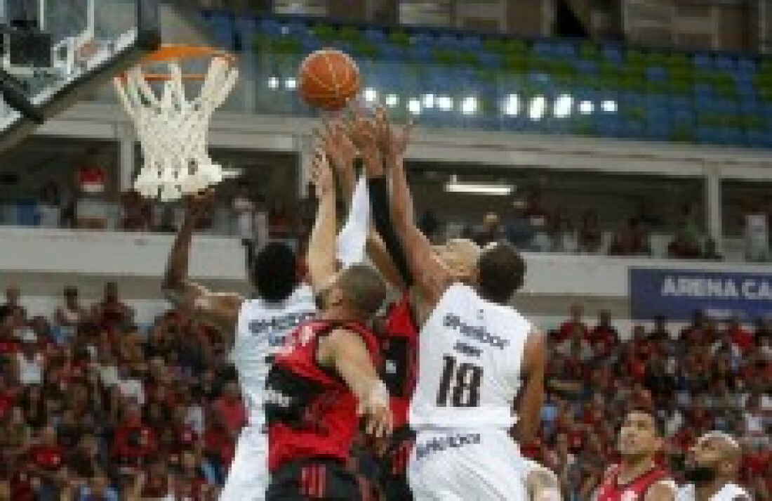 Mogi/Helbor é superado pelo Flamengo e perde liderança