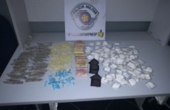 Droga é apreendida em Itaquaquecetuba