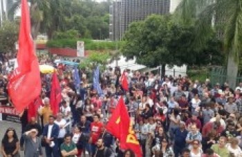 Apeoesp faz manifestações em SP