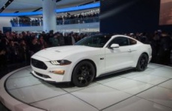 Ford apresenta pela primeira vez o Mustang GT Premium
