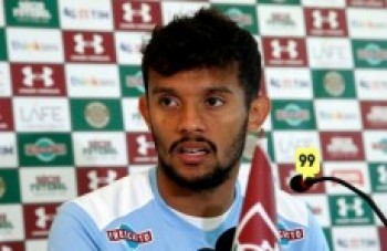 Palmeiras fecha com Gustavo Scarpa