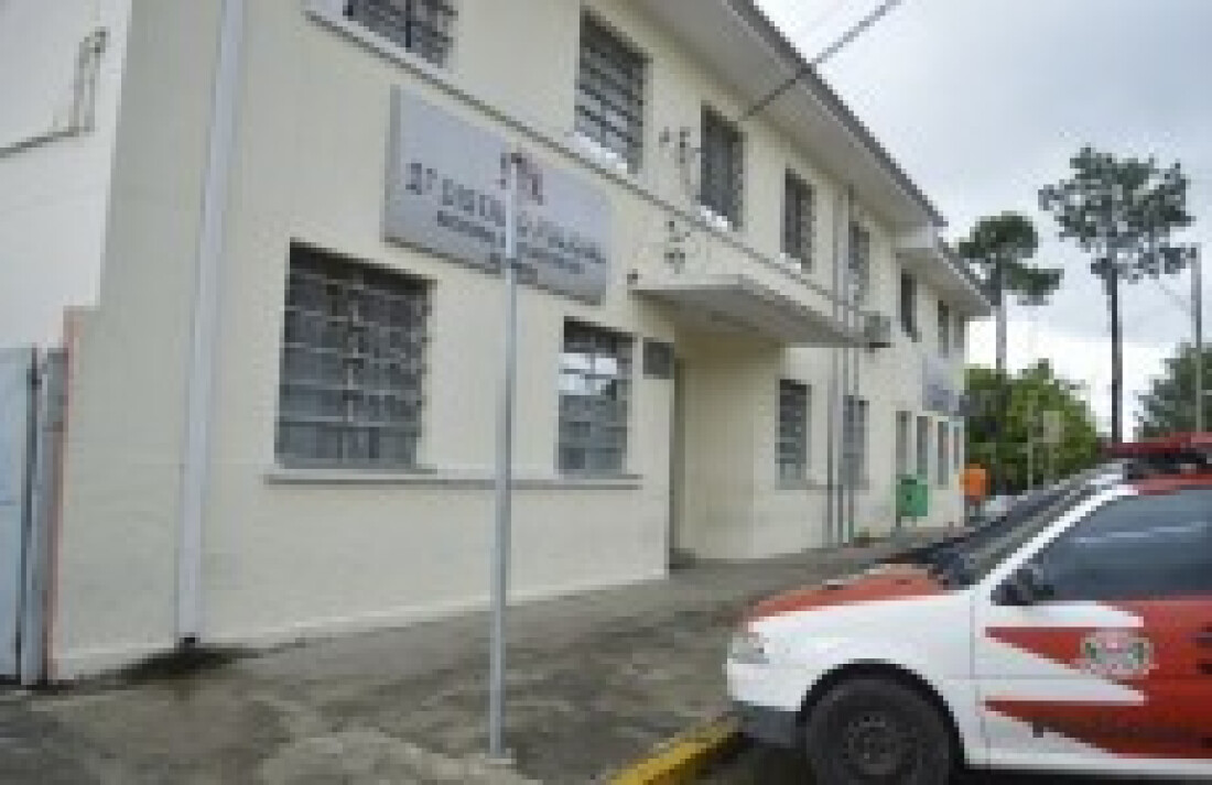 Polícia prende suspeito com cartões clonados