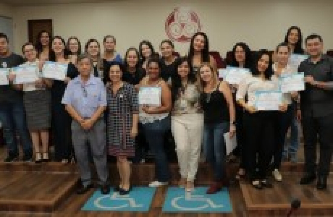 Estudantes de Nutrição da Piaget são homenageados