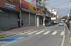 Inha propõe recolocação de grades em avenida